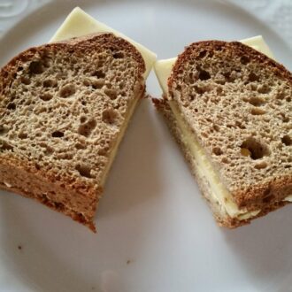 Master Class Brotbackform 15 cm perforiert – Bild 5