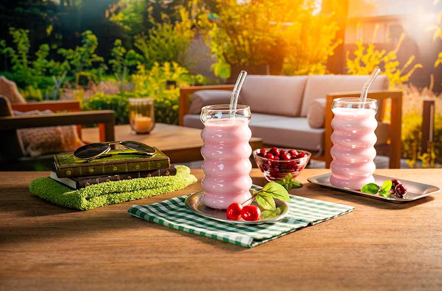Protein KIRSCH-JOGHURT MILCHSHAKE Proteinshake Ketoshake Proteinpulver - fertiges Getränk