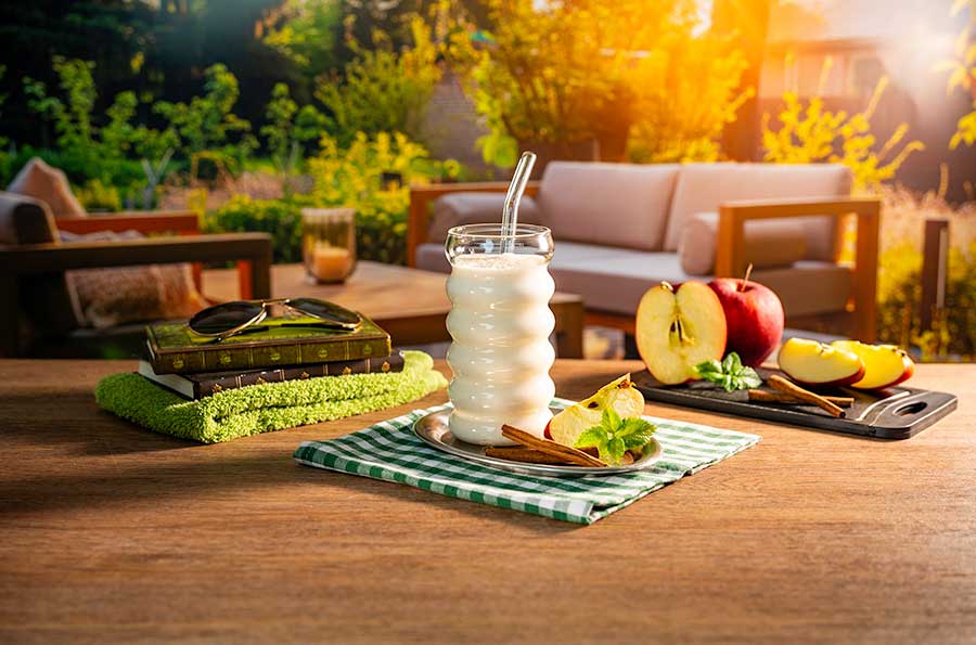 Protein APFEL-ZIMT MILCHSHAKE Proteinshake Ketoshake Proteinpulver - fertiges Getränk